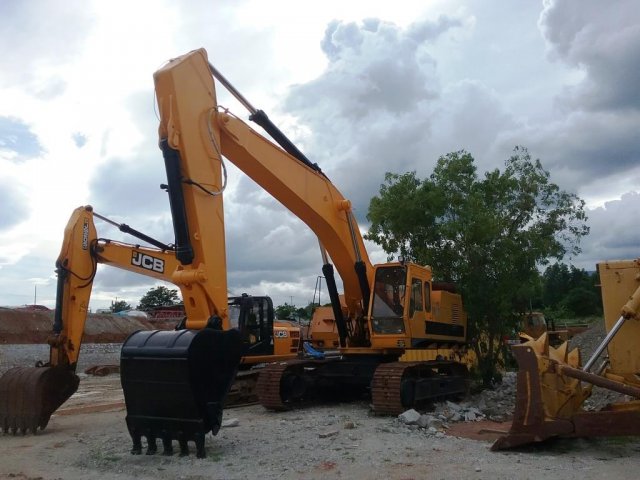 Site Development Equipment - Excavators